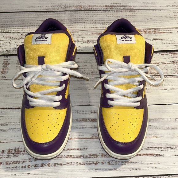 Warren Lotas
"LA" Reaper- Size 10 US -New No Box - Picture 5 of 15